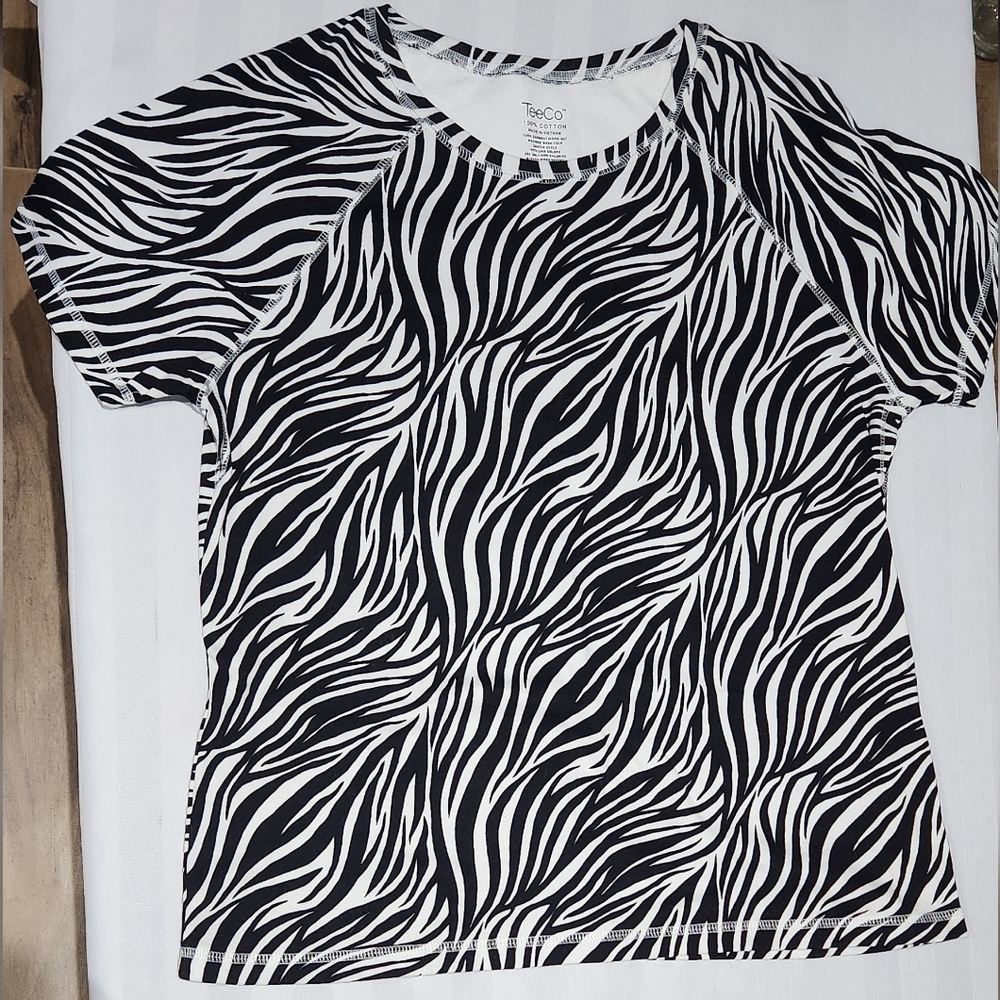 TeeCo 100% cotton zebra print t-shirt